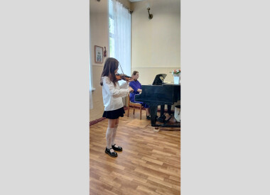 Академічний концерт учнів 2 класу струнно-смичкового відділу