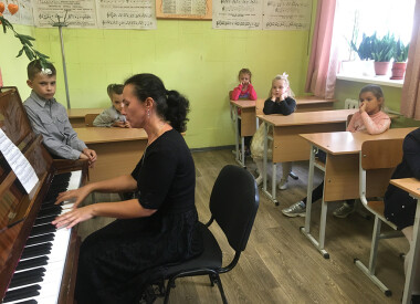 Свято першокласника для учнів школи