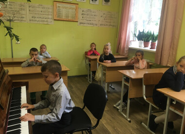 Свято першокласника для учнів школи