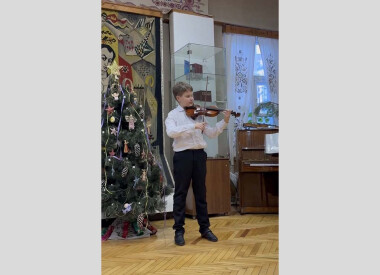 Концерт учнів викладачів Мазаратій Т.М. та Даценко С.А.