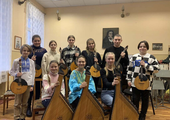 Технічний залік на народному струнному відділі