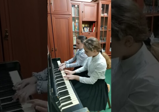 Місюра Софія, Омелечко ВікторіяІ. Беркович "Марш"Викладач Амельохіна В. А.