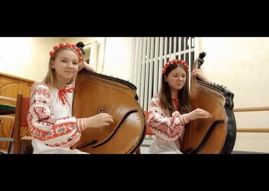Васевич Марія, Олійник Єлизавета. Виклалач Касіч О.І.