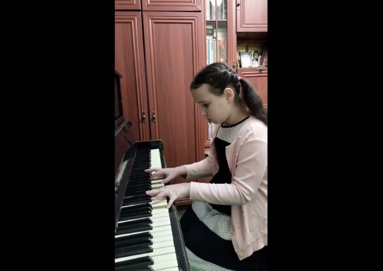 "Чарує людські душі мелодій осені краса" (Амельохіна В.А., Каленіченко О.П.)