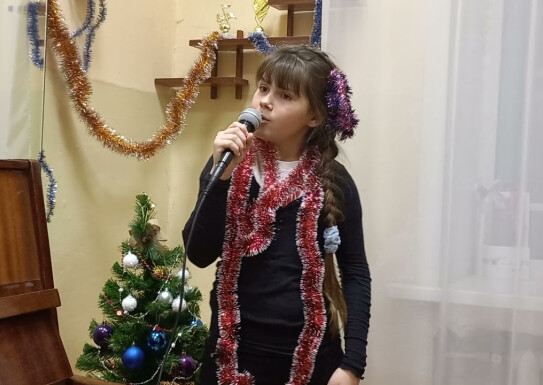 Шпіка Саша, 4 кл. Christmas - викл.Шевченко Ю.В.