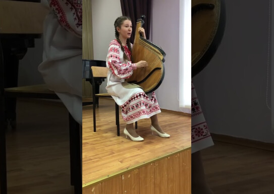 Олійник Єлизавета, викл. Касіч О.І. Муз. О.Бец , Сл. Тараса Шевченка ,,Якби мені, мамо, намисто "