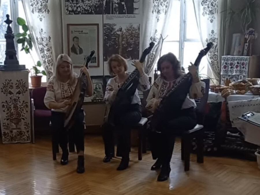 Решетилівські мотиви